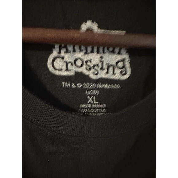 Animal Crossing XL Characters Shirt NWT Womens Cut Nintendo Hot Topic Black Tee - Picture 3 of 4